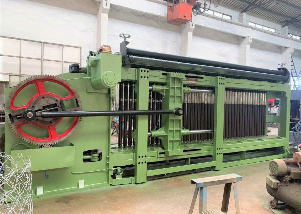 Quality Full Automatic Hexagonal Wire Mesh Netting Machine 60*80mm Gabion Mattress for sale