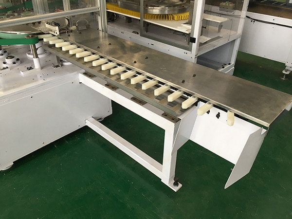Good Reliable Napkin Counting Machine Auto Counting Function , Electrical eye detection