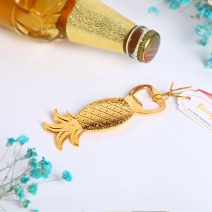 China Wedding Favor Gold Pineapple Bottle Opener Favors wholesale