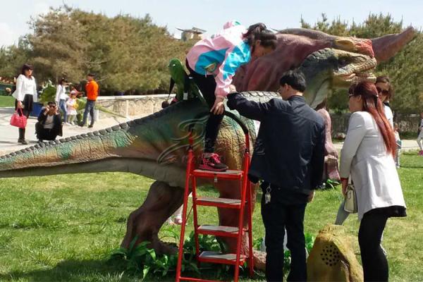Quality Grand Central Park Interactive Ride Realistic Animatronic Dinosaur Show Kids for sale