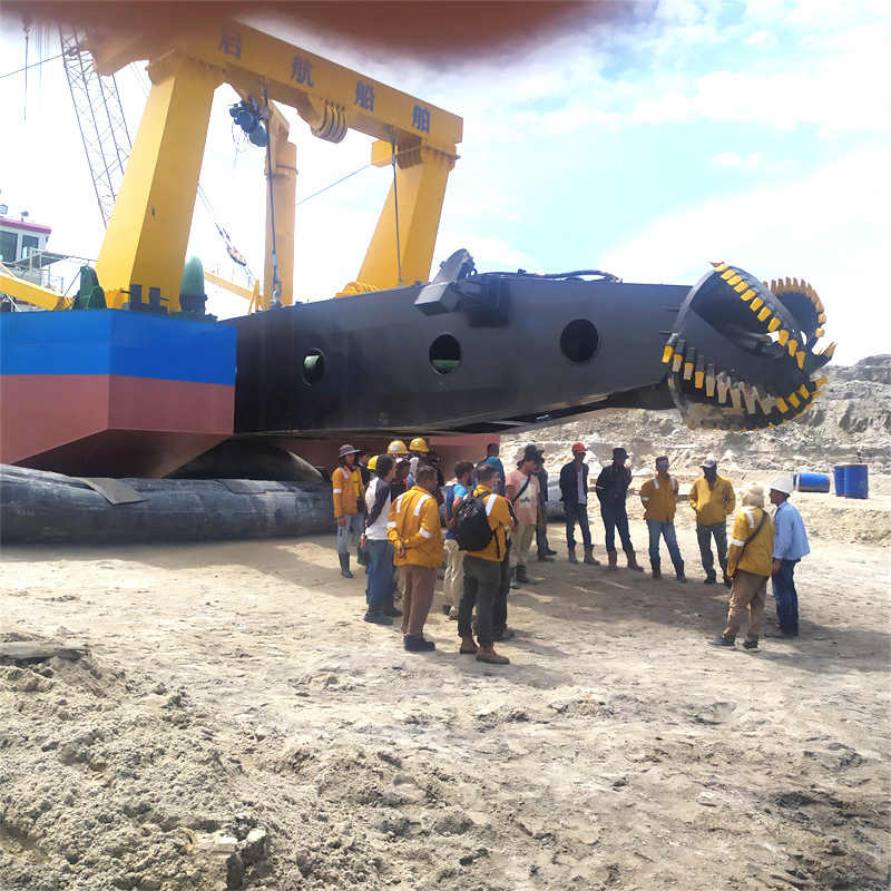 River Sand and Mud Hydraulic Suction Dredger with Cutter Head