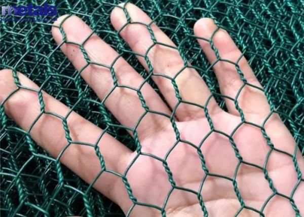Quality PVC Coated Hexagonal Wire Mesh Netting 1 Inch For Chicken Coop for sale