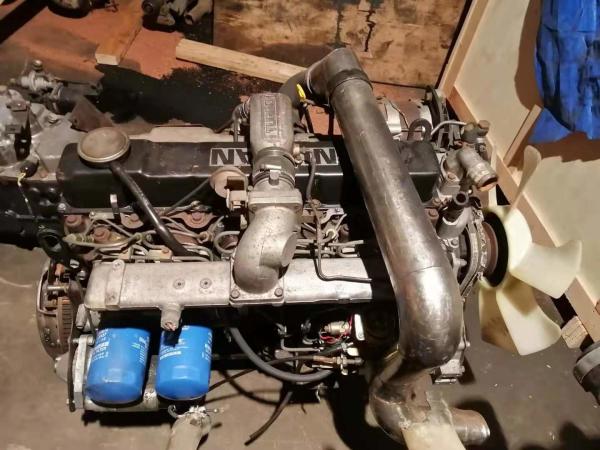 Quality Nissan Td42 Japanese Take Out Engines Td42t Td42ti In Good Condition for sale
