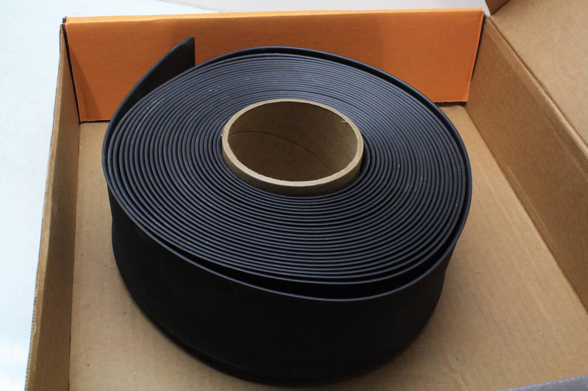 Antibacterial Hospital PVC Wall Skirting Coving with Cappings Strip Flooring Accessories