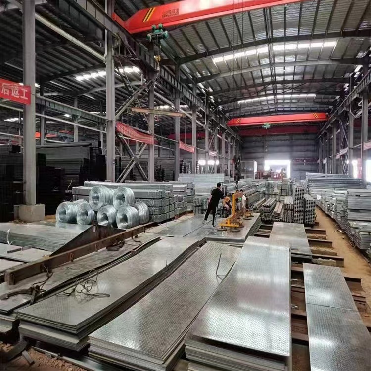 Customizable Hot-Rolled Galvanized High Zinc Layer Steel Plate Length 6000mm Width 1500mm