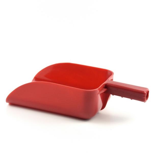Quality Short Handle Animal Feed Scoop PP Plastic In Feed Room With Marked Graduations for sale