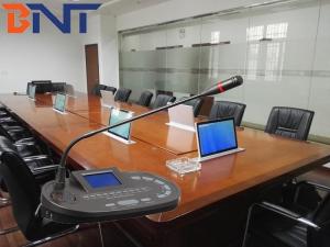 China Digital Wireless Simultaneous Interpreter System For International Conference wholesale