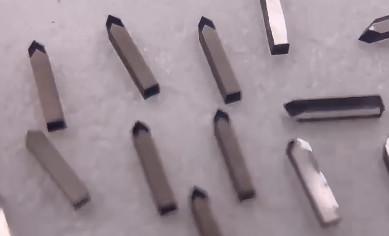Quality 2pt /110 Orientation Mono CVD Diamond Blades For Ophthalmic Knives And Microtomes for sale
