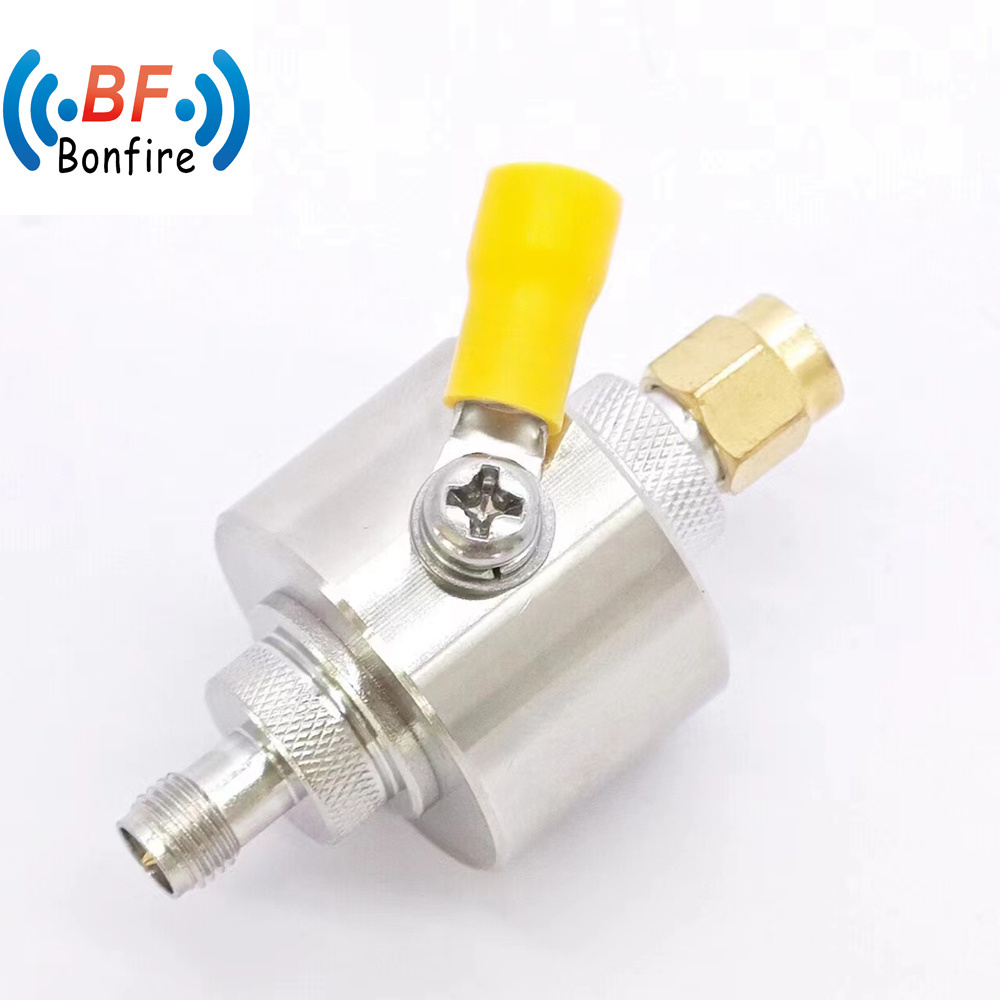 698-3800MHz RF Arrester RF TV Fjk Surge Arrester F Type Male to Female Lightning Surge Protector 3G 90V 230V 600V Lightning Protection Gas Tube RF Arrestor