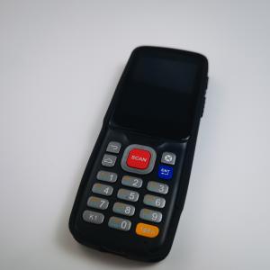 China Keyboard Type Handheld PDA Scanner Multi Purpose Smart Date Scan And Process Centre For Supermarket wholesale