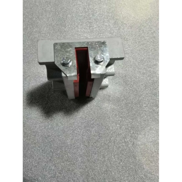 KONE High Quality CWT 16mm Industrial Style Elevator Sliding Guide Shoe Mitsubishi Spare Parts for Hotel Elevators and Lifts