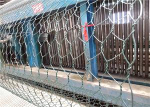 China Flood Control Gabion Wire Mesh , Wire Mesh Fencing Rolls Easy Transportation wholesale