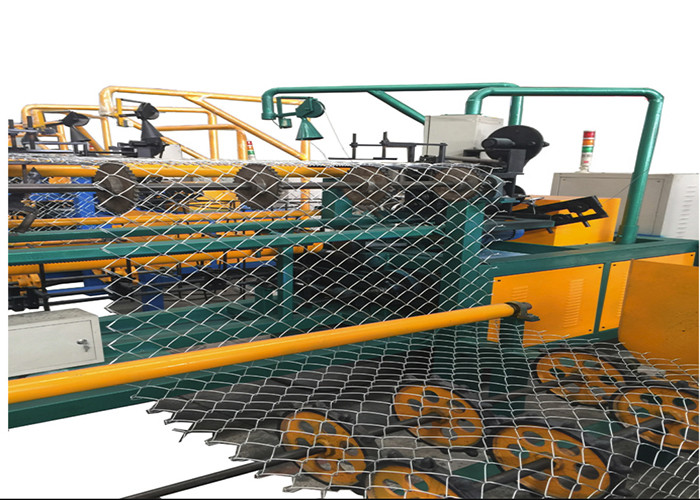 Double Wire Chain Link Fence Making Machine With Advanced Technology Low Noise