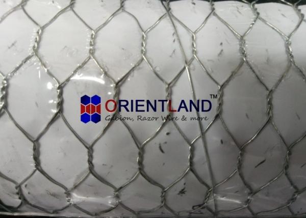 Quality Durable Chicken Run Roof Netting Hexagonal Wire Mesh Cages For Small Animals for sale