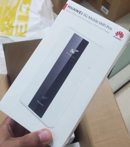 China 8000mAh 5G Wireless Modem Router External Antenna Security 1.2 pounds wholesale
