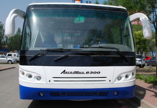 Quality Customized Airport Apron Shuttle Bus Transportation Large Capacity for sale