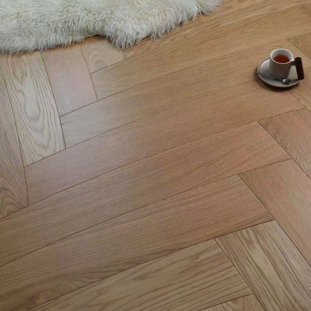 Modern Design Style Hardwood Fishbone Timber Flooring Plank with Engineered Oak Wood