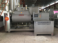 Vacuum flour mixer
