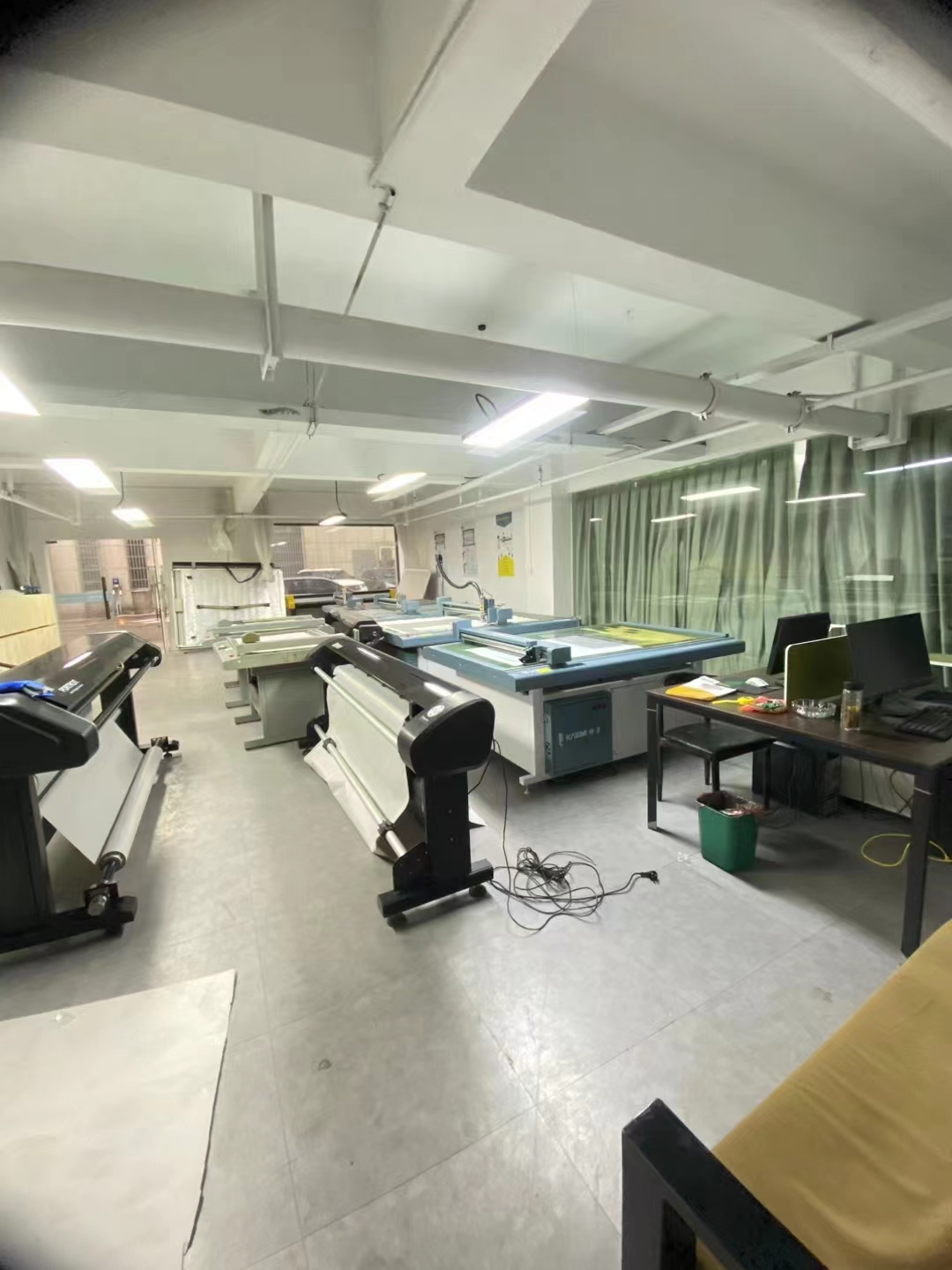 KAEMI EP350 Big Refillable Ink Tank Printing Plotter Machine For Construction Works