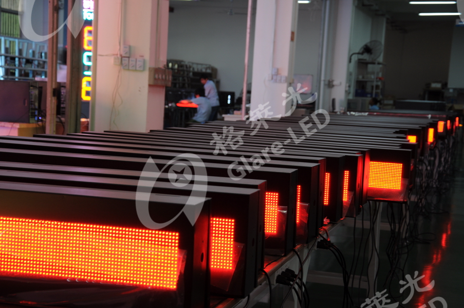 6mm Full Color VMS LED Display Waterproof Airway Station Passenger Information Signage