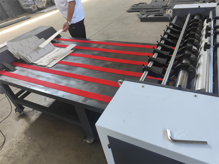 300X800mm High Speed Automatic Partition Slotter Machine for Manufacturing Plant
