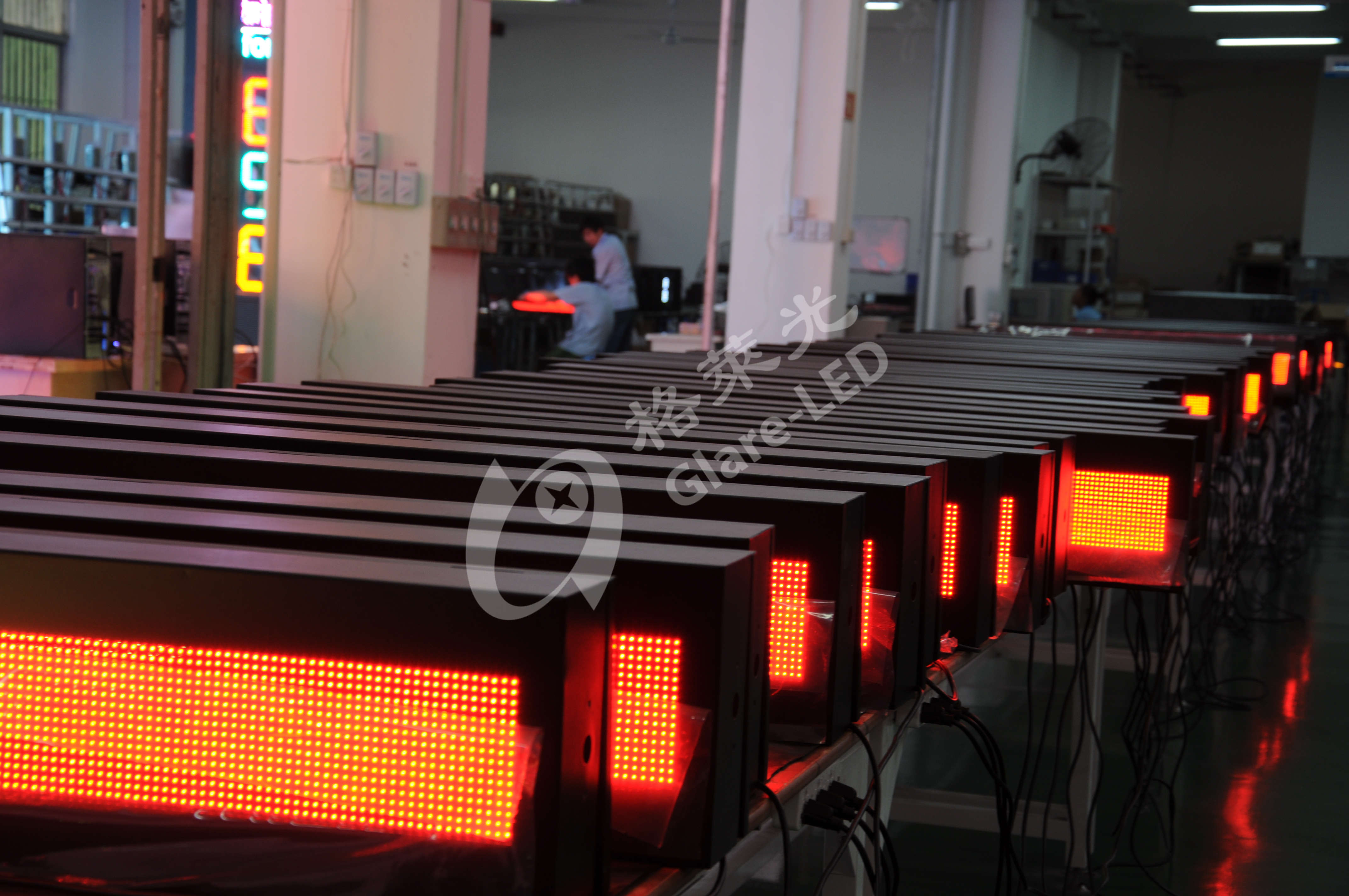 6mm Full Color VMS LED Display Waterproof Airway Station Passenger Information Signage