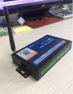 China 4 DI Digital Input Gateway Modbus TCP RTU , IP30 Housing Modbus TCP Modbus RTU wholesale
