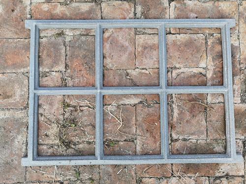 Quality European Style Fixed Cast Iron Windows Frame H49xW71.5CM Reclaimed Metal Window Frame for sale