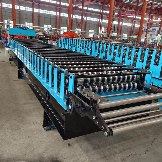 panel Corrugated Iron Roofing Sheet Making Machine High Speed 15-20m/Min