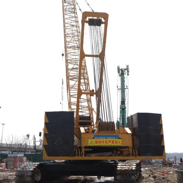 Quality Construction Used Crawler Crane 180T  XGC180 Crawler Crane Xcmg for sale