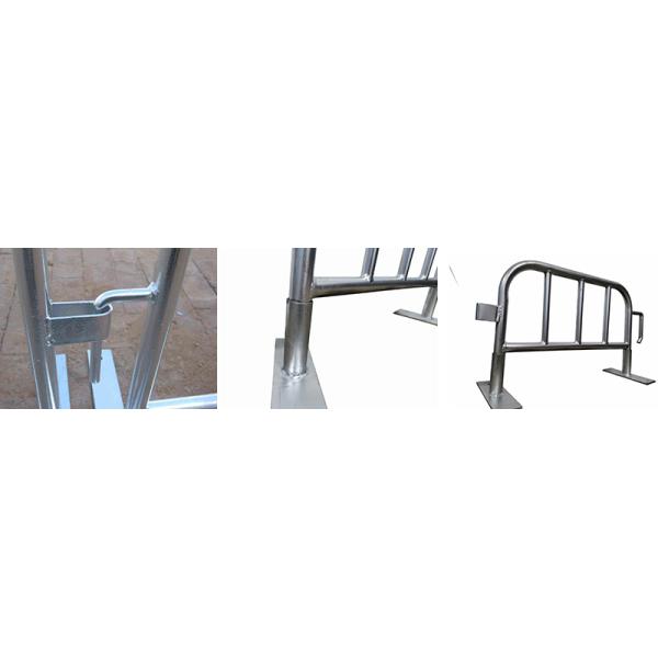 GF062竖管.jpg High Quality Galvanized Welded Mesh Temporary Fence Crowd Control Barriers