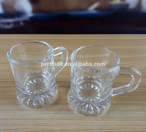 Quality Customize Unique Shot Glasses , Mini Shot Glasses With Embossed Bottom for sale