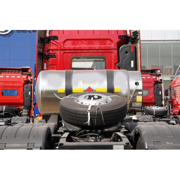 Shacman Tractor Truck Euro 6 Rear Double Axle Rear Eight-Wheel 480HP 6X4 LNG Airbag Seat