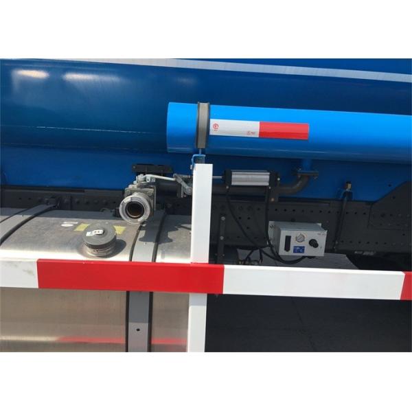 ZZ1257N4647 Sinotruk Howo 6x4 Water Sprinkler Truck