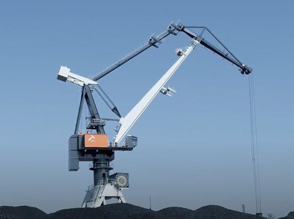 Quality SGS Shipbuilding Floating Dock Crane Better Cab Design 3.2m~6.0m Rail Span for sale
