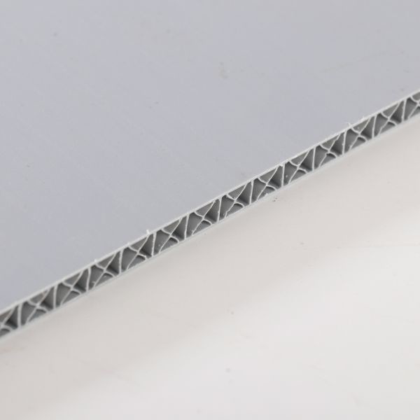 Light Weight Plastic Honeycomb Panels 3mm - 20mm Corrugated Pp Board Sheet Hollow Plate