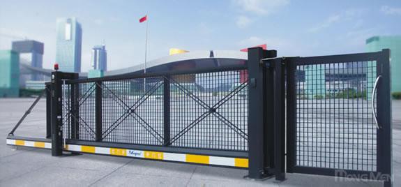 Quality Aluminium Alloy Cantilever Automatic Sliding Gates With Mesh for sale