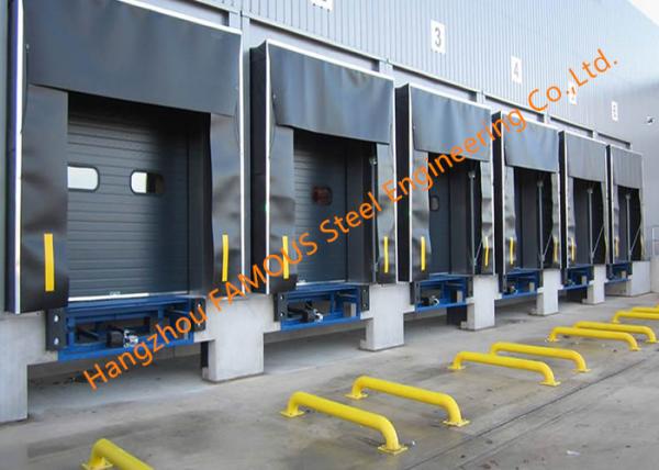 Quality Container Loading Dock Fabric Industrial Doors With Seal Shelter For Distribution Center for sale