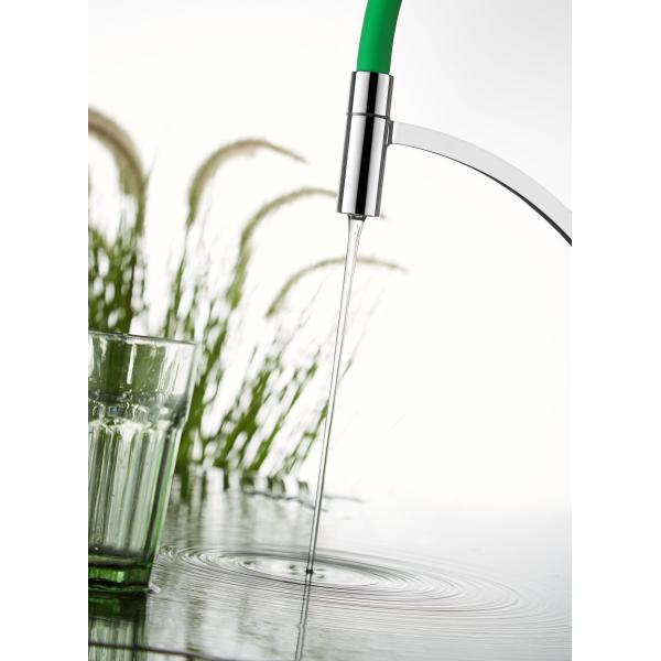 Silicone Hose Chrome Finish Kitchen Mixer Faucet Water Saving Corrosion Resistance