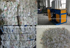 China Large Capacity Plastic Bottle Crusher Machine , Double Shaft Scrap Glass Bottle Shredder wholesale
