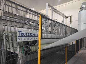China 15% Viscose 85% Polyester Fibre Spunlace Nonwoven Germany TrüTzschler wholesale