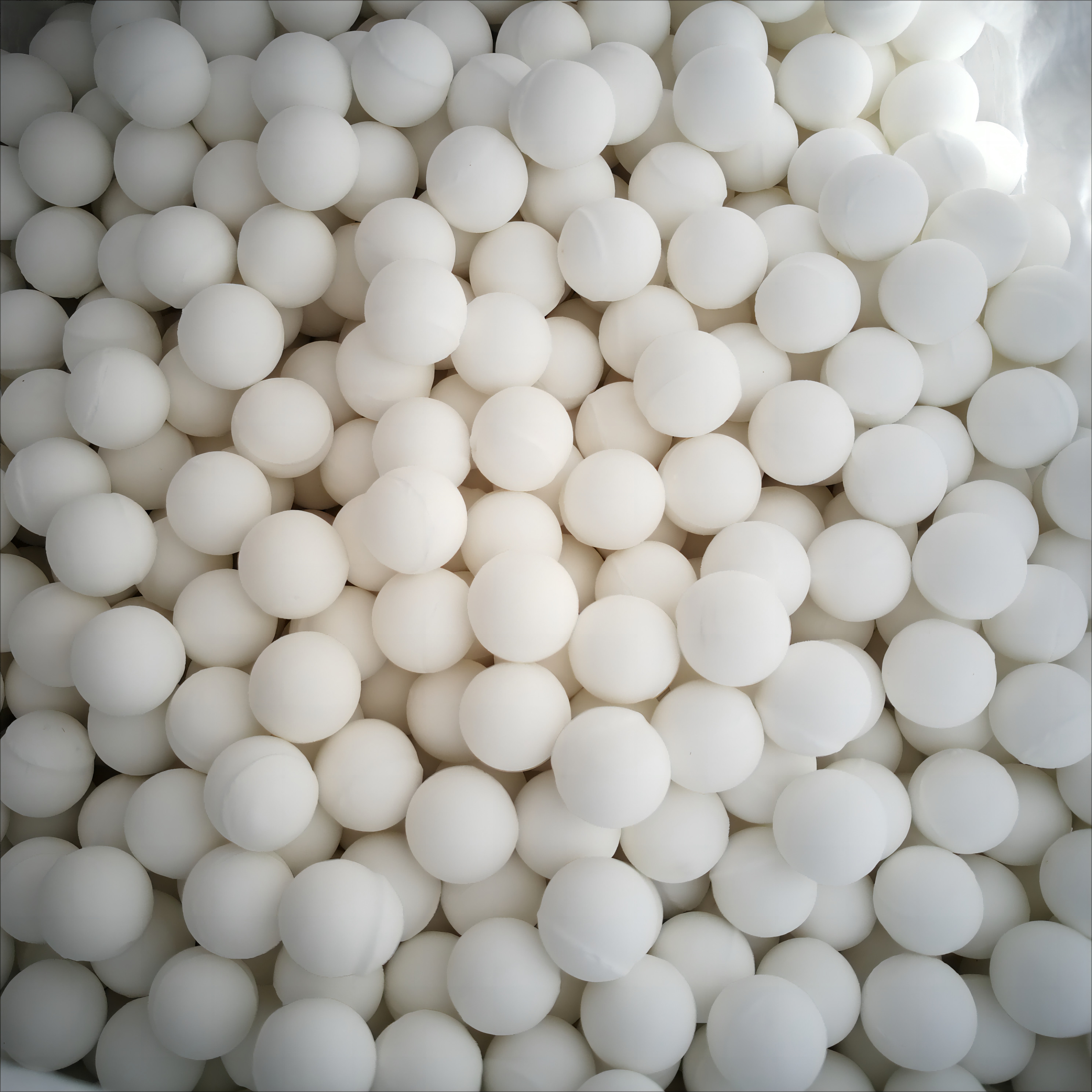 Al2O3 Ceramic Balls Good abrasive performance Rolling Grinding Mill Balls