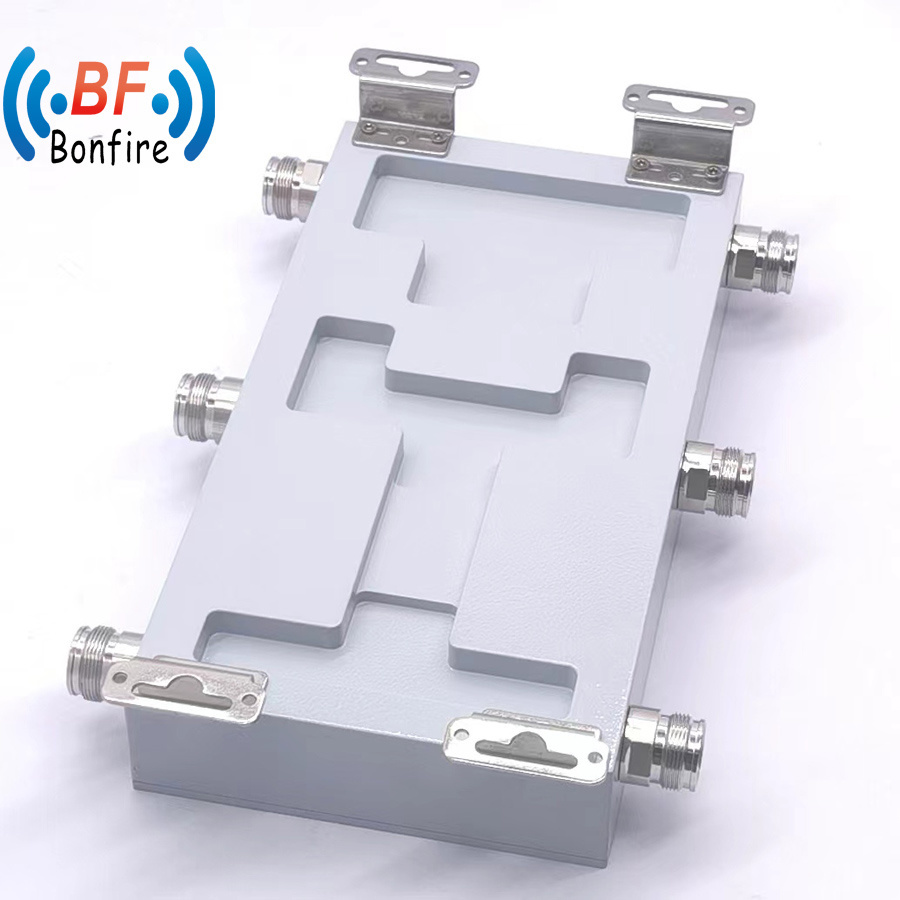 698-4000MHz 3 in 3 out 3X3 3: 3 RF Low Pim Hybrid Coupler Hybrid Combiner