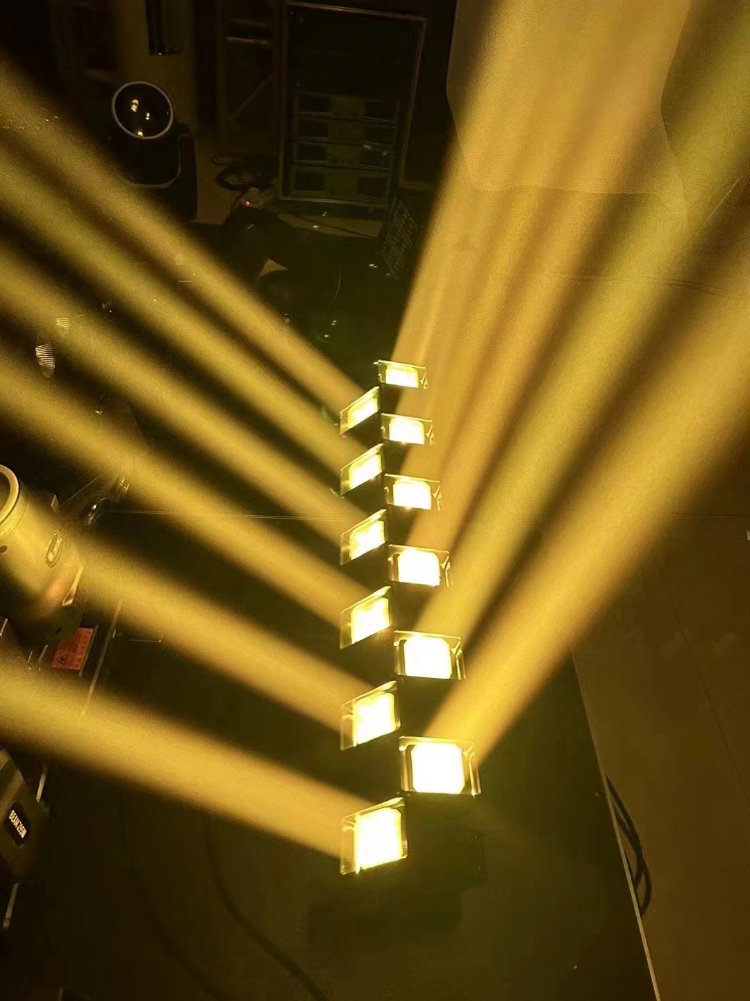12 Heads LED Bar Moving Head Light 3in1 Wave Beam Lighting For Stage Lighting