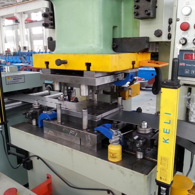 Solar Panel Mounting Brackets Roll Former Machines Automatic Solar Panel Framing Machine