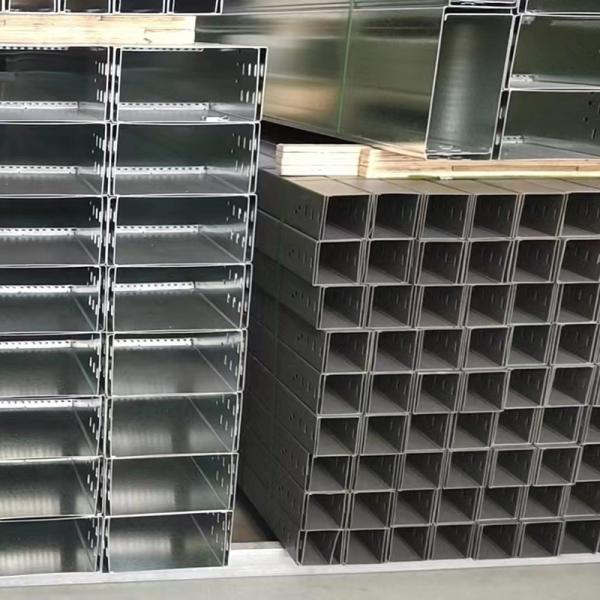 Wall Mounted Galvanized Cable Tray Screws Installation Strong Durable 2m-6m Indoor Outdoor Heavy Duty Support
