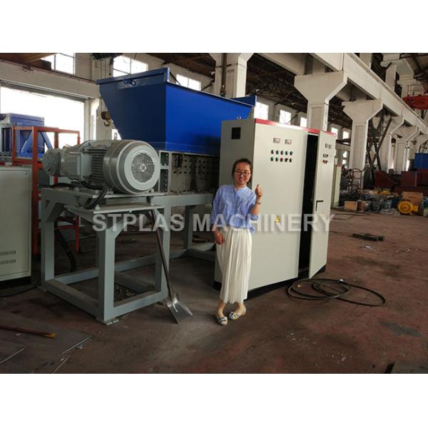 Waste Film Plastic Shredder Machine , Double Roller Plastic Recycling Crusher