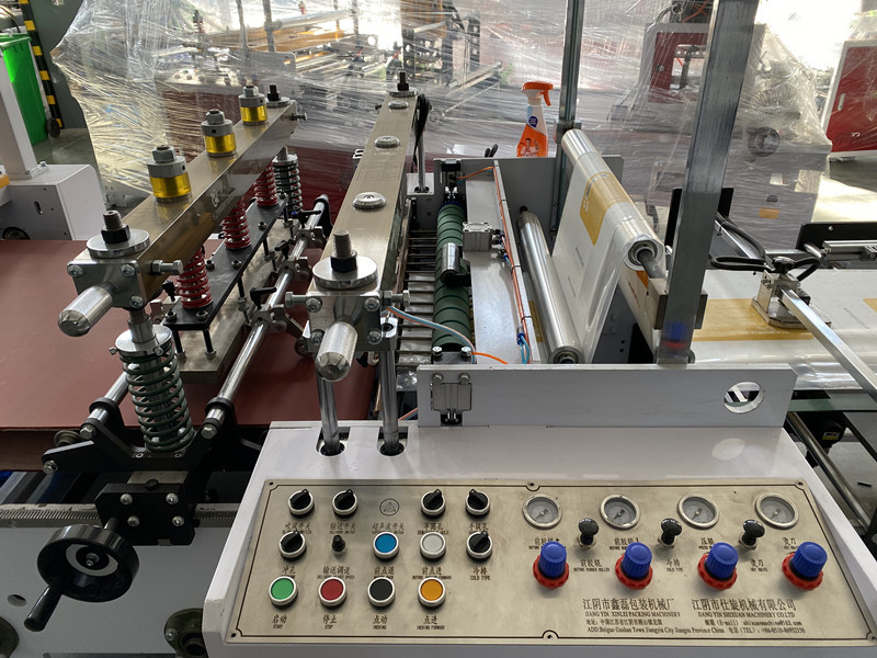 Polythene Loop Handle Bag Making Machine 80pcs/Min Paper Bag Handle Machine