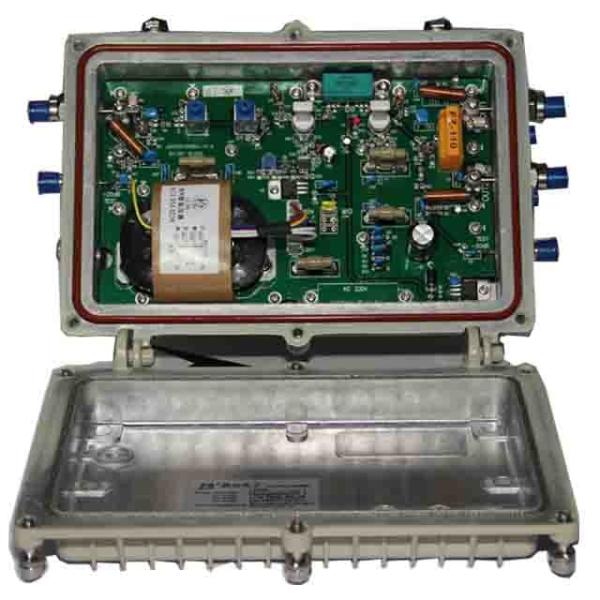 Quality 47~1000MHz 30dB Gain  Waterproof  CATV Line Extender Amplifier for sale