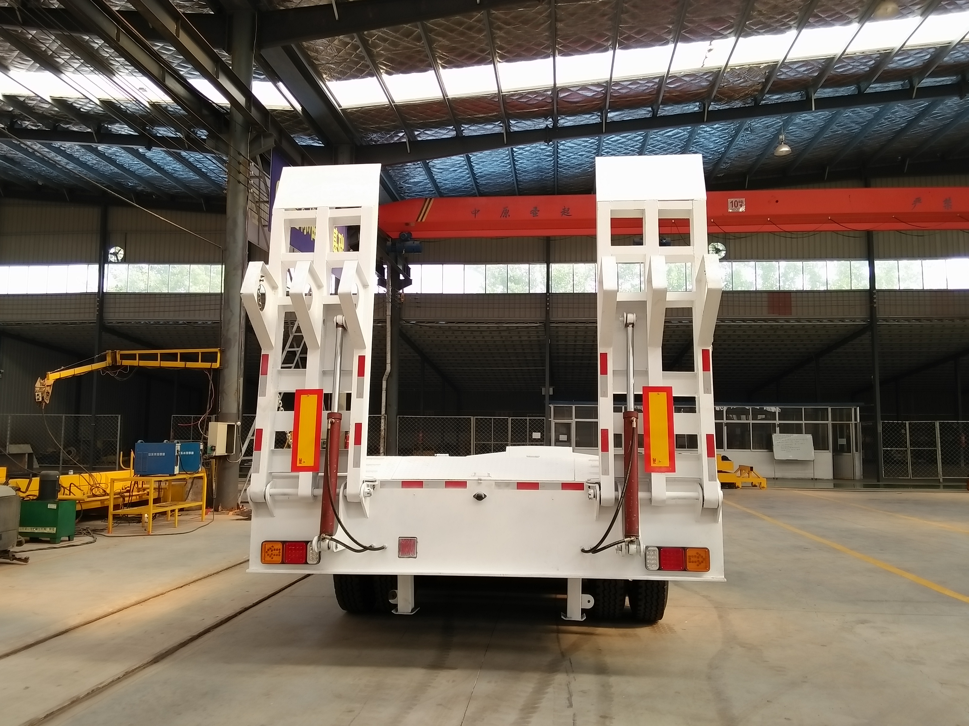 Semi-Trailer Hydraulic Axis Steerable Cast Semi Trailer for Multi Axles Bridge Girder Transport